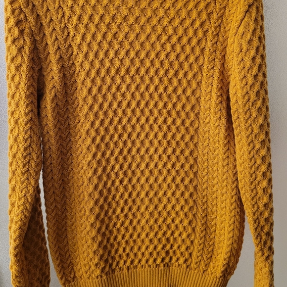 Turtleneck Sweater - Picture 5 of 6